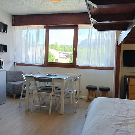 Studio 26m2 proche du lac Annecy Esterno foto