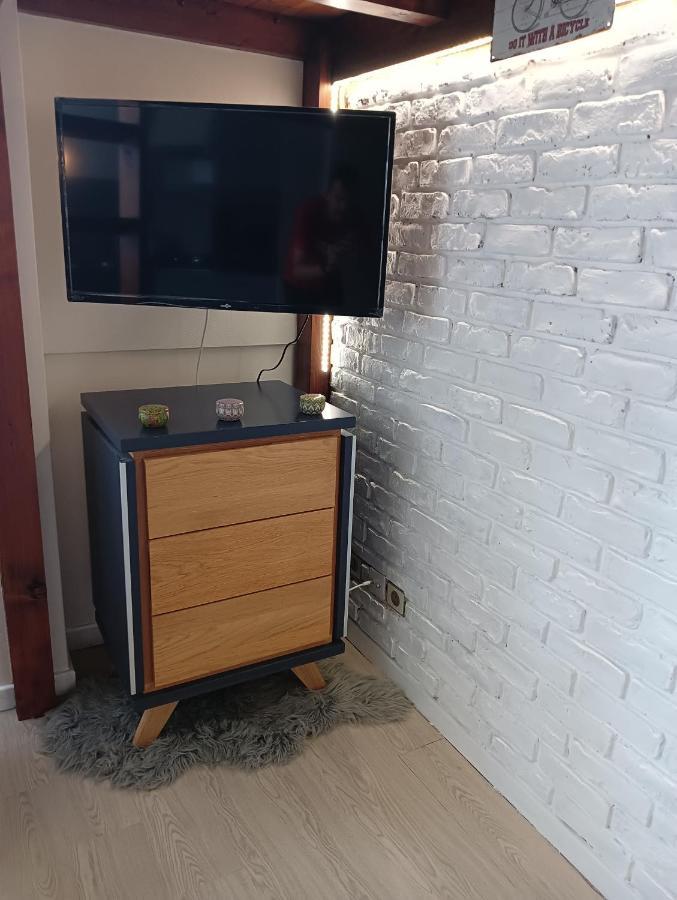 Studio 26m2 proche du lac Annecy Esterno foto